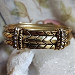 Gold Tone Clamper Bracelet Zig Zag Chevron Herringbone Pattern Clear Rhinestone